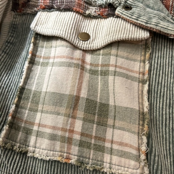 OLI & HALI Fireside Comfort Corduroy Patchwork Jacket Star Shacket Olive M - Picture 13 of 16
